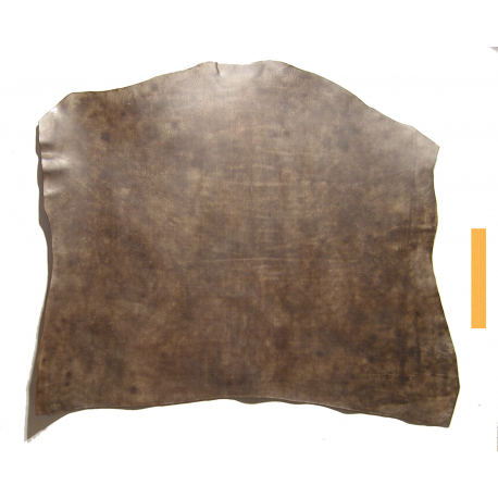 Peau de Vachette Tannage Végétal Marron Vieilli